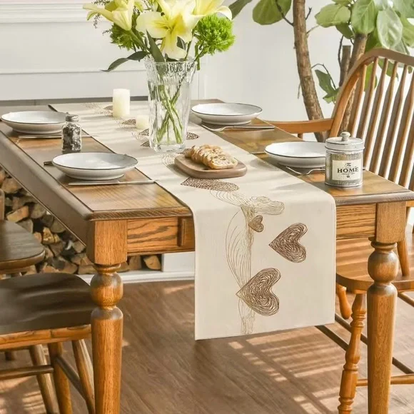 GORGEOUS HEART TABLE RUNNER (90”L) - Picture 2 of 7